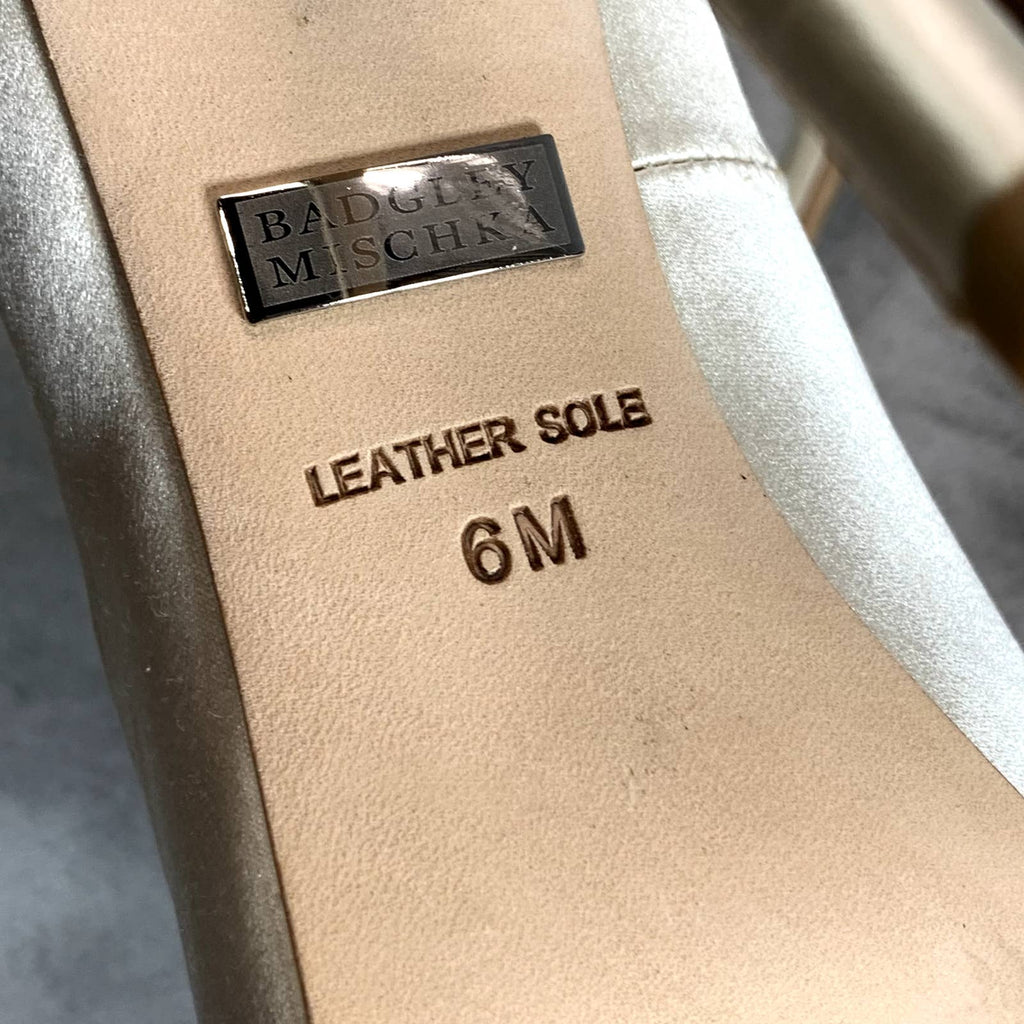 BADGLEY MISCHKA Ivory Satin Kiara Embellished Open Peep-Toe Stiletto Pumps SZ 6