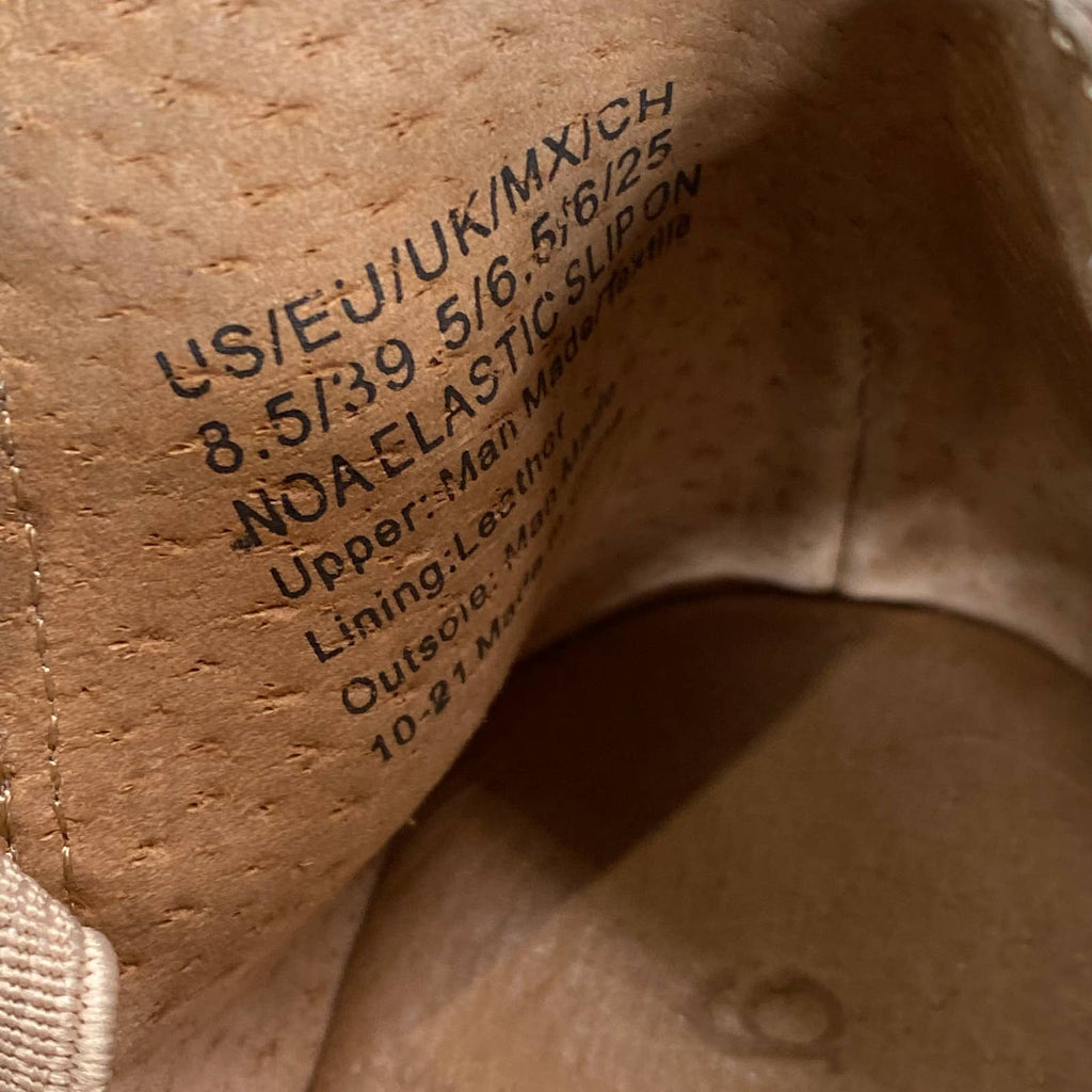 GENTLE SOULS By Kenneth Cole Women's Natural Noa Elastic Slip-On Sandals SZ 8.5