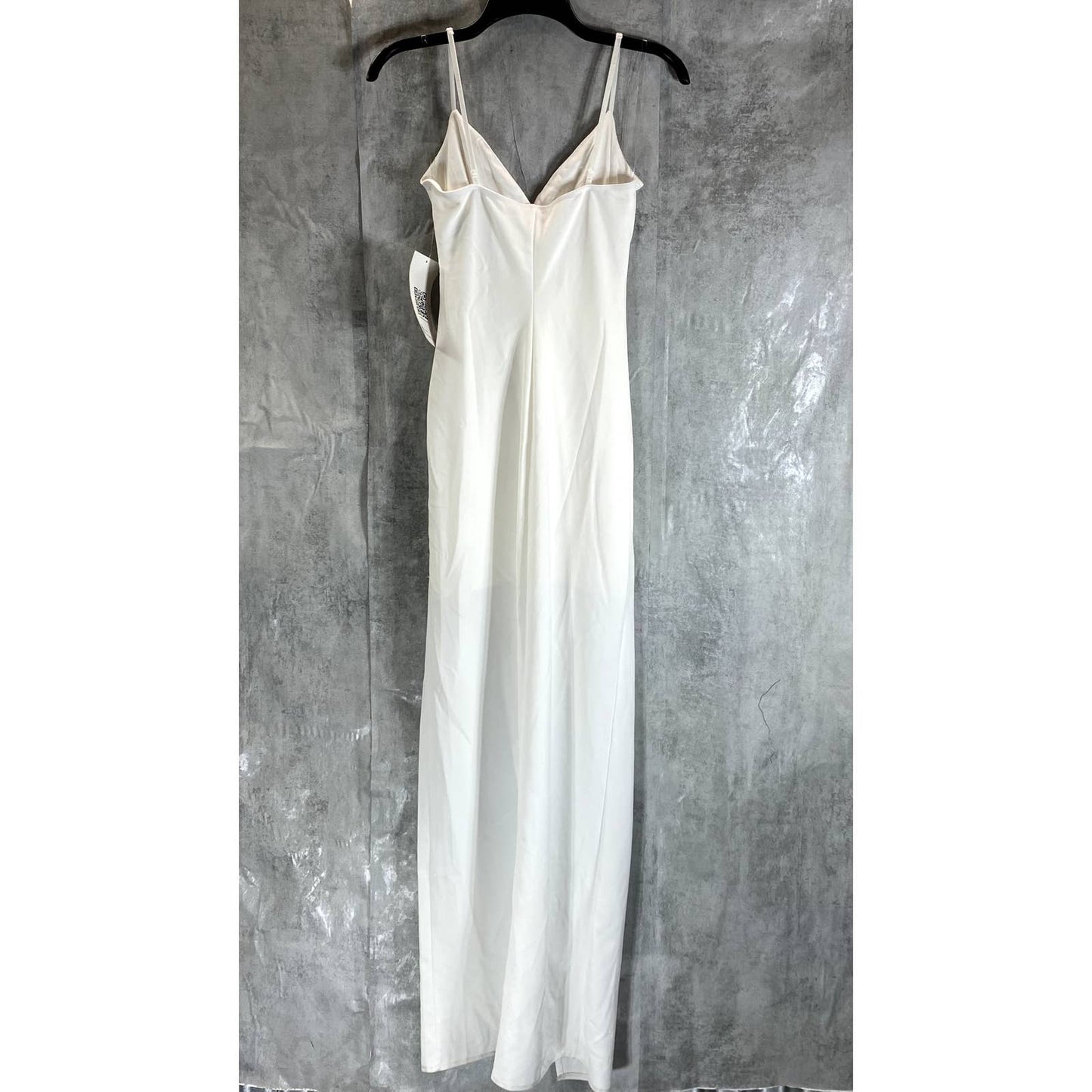 EMERALD SUNDAE Juniors' Ivory Surplice V-Neck High-Slit Adjustable Straps Gown