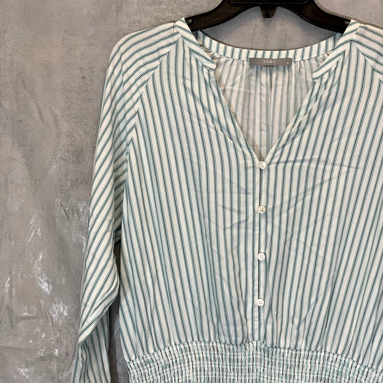 TART Collections Women's Green Stripe Sheila Smocked Waist Long Sleeve V-Neck Mini Dress SZ M