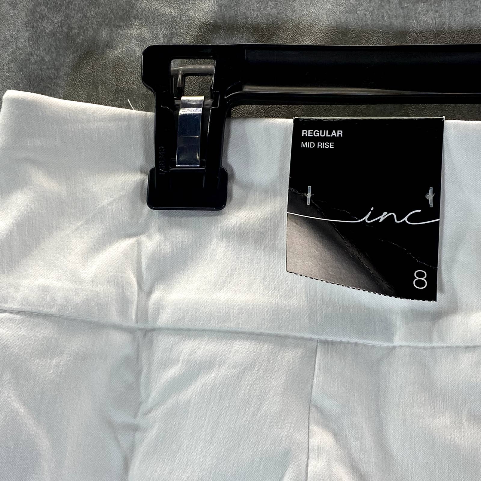 INC INTERNATIONAL CONCEPTS Women's Bright White Mid-Rise Bermuda Shorts SZ 8