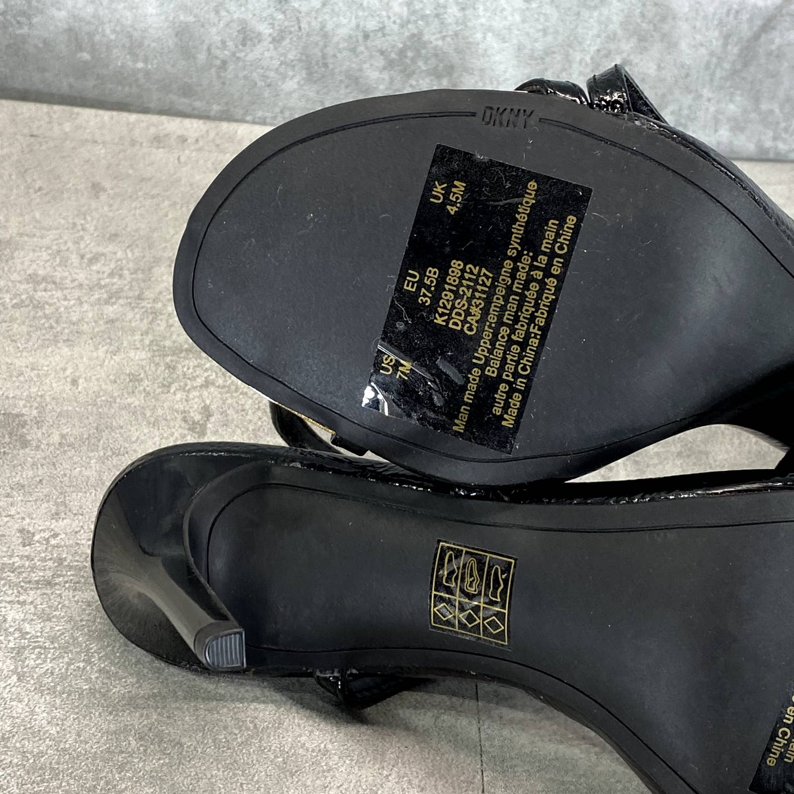 DKNY Women's Black Danielle Square-Toe Strappy Stiletto Dress Sandals SZ 7