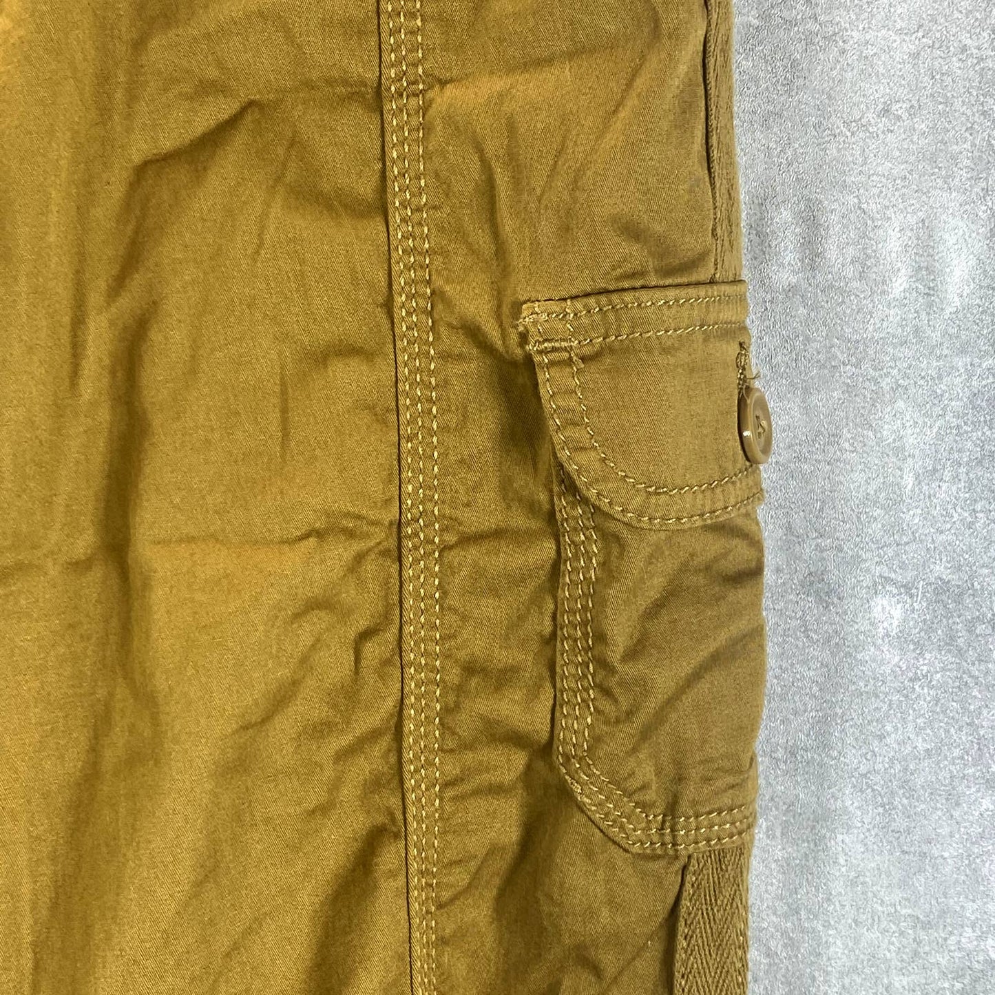 STYLE & CO Women's Barely Brown Mid-Rise Comfort Waist Cargo Capri Pants SZ 6