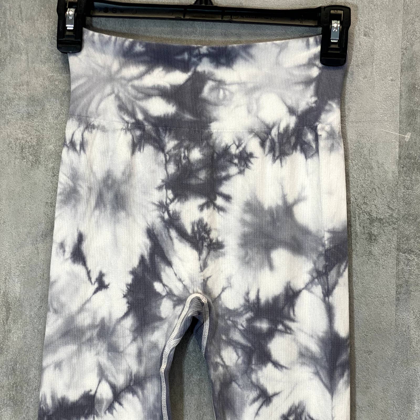 LOVE TREE Women's Gray-White Marble High-Waist Ribbed Seamless Leggings SZ S