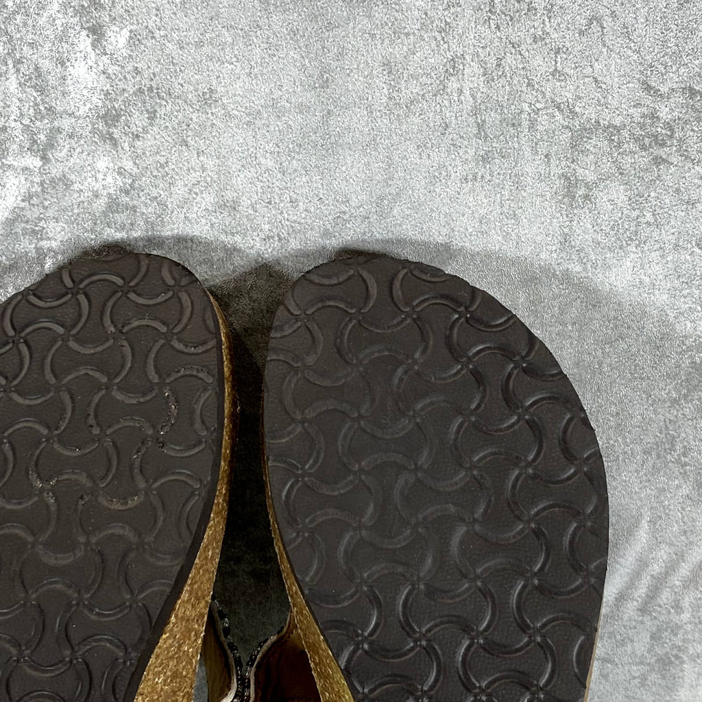 WHITE MOUNTAIN Women's Beige Beaded Bluejay Wedge Slip-On Thong Sandals SZ 6