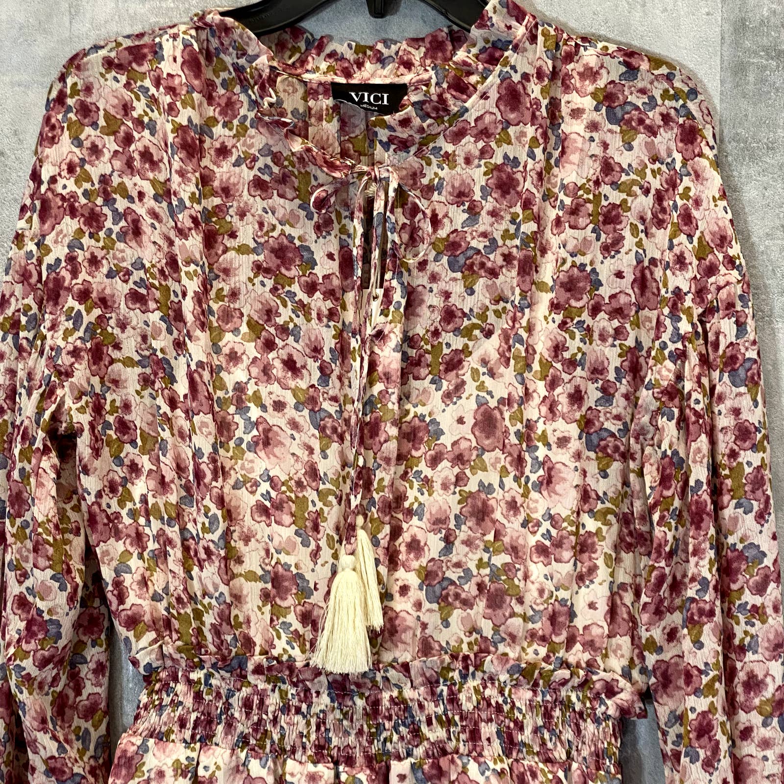 VICI COLLECTION Women's Natural Multi Floral Long Sleeve Smocked Mini Dress SZ M