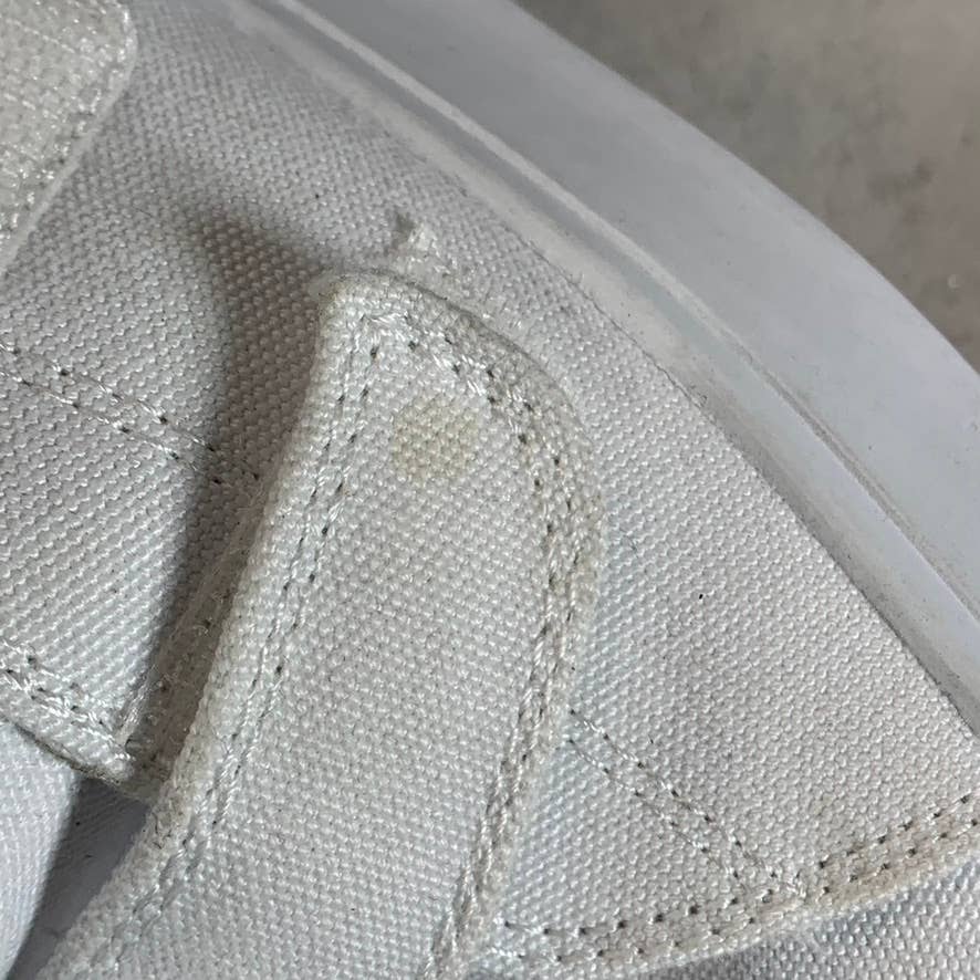 GOATS Women's White Canvas The 305 2-Strap Slip-On Platform Sneakers SZ 6