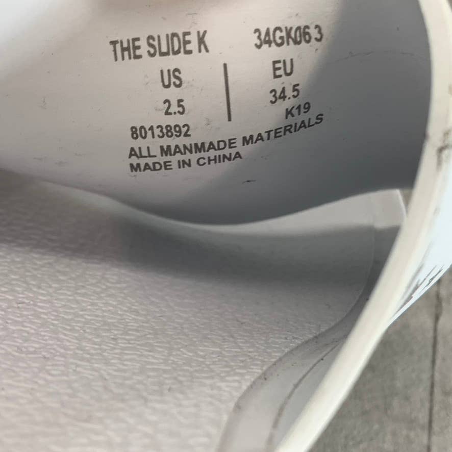 GOATS Big Girl's White/Silver The Slide K Star Print Slide Sandals SZ 2.5