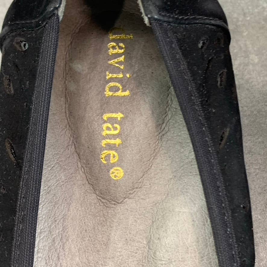 DAVID TATE Women's Narrow Black Leather Proud Perforated Cushioned Pumps SZ 8.5N