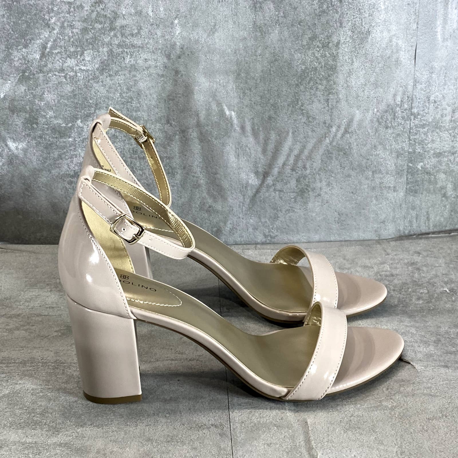 BANDOLINO Women's Oat Patent Armory Ankle Strap Block-Heel Dress Sandals SZ 9