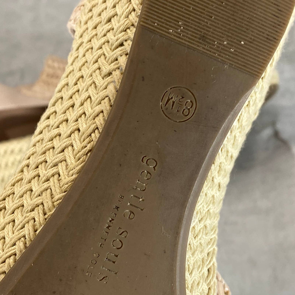 GENTLE SOULS By Kenneth Cole Women's Natural Noa Elastic Slip-On Sandals SZ 8.5