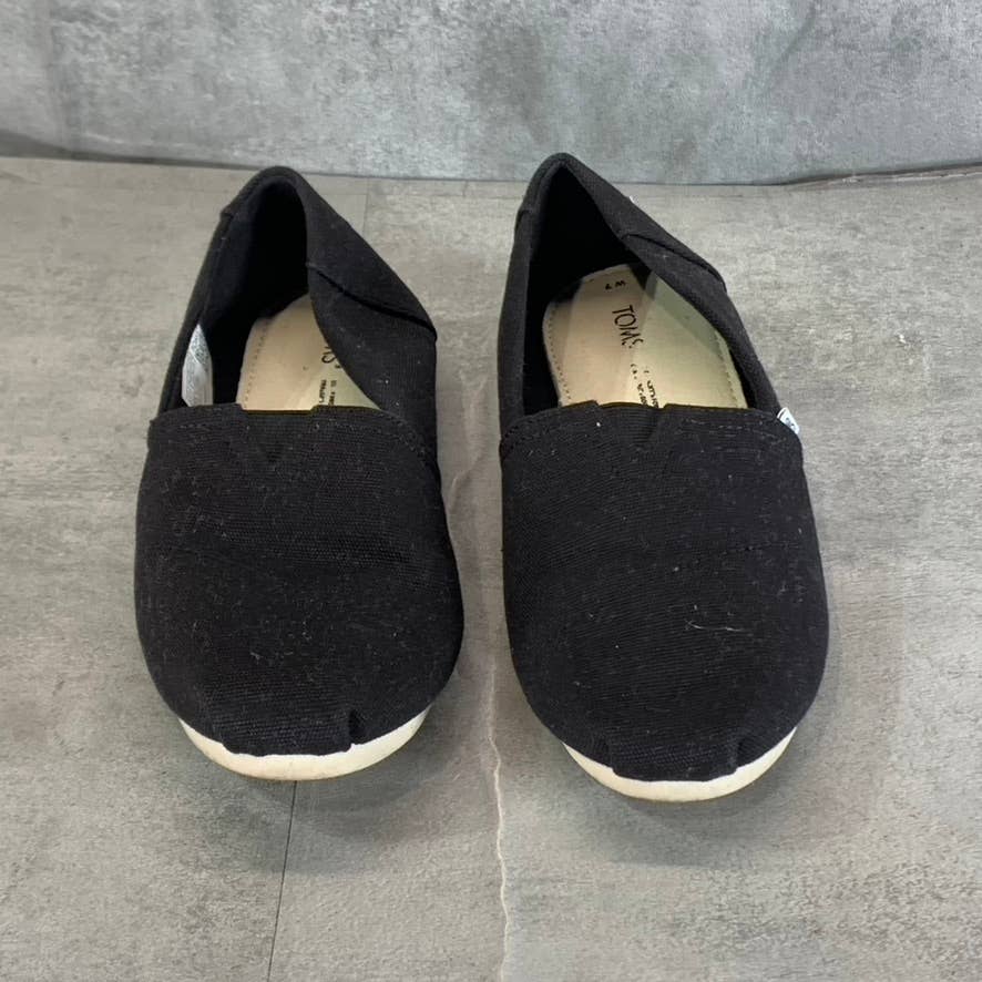 TOMS Women's Black Classic Canvas Round-Toe Slip-on Sneakers SZ 7
