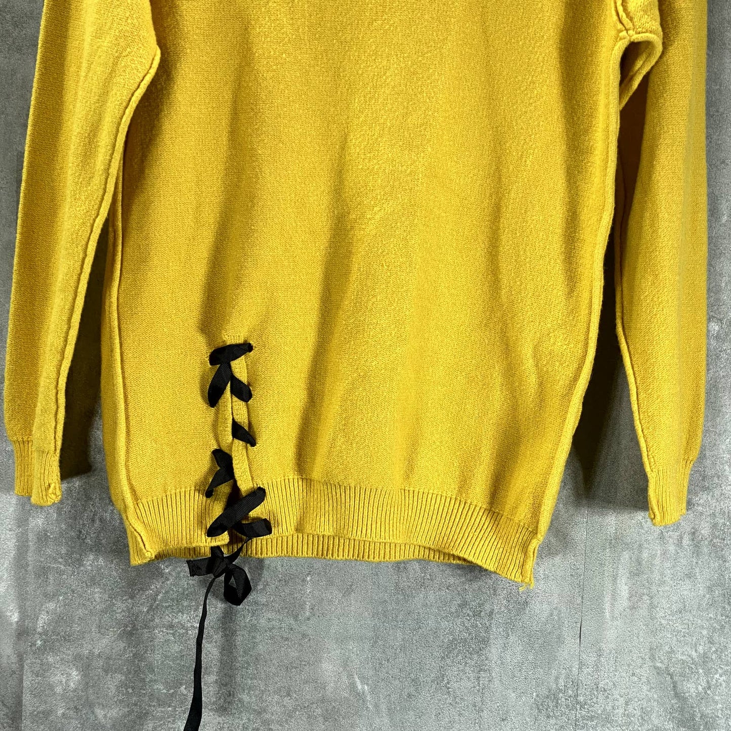 NO BRAND Women's Yellow Crewneck Ribbon-Tie Hem Pullover Sweater SZ M