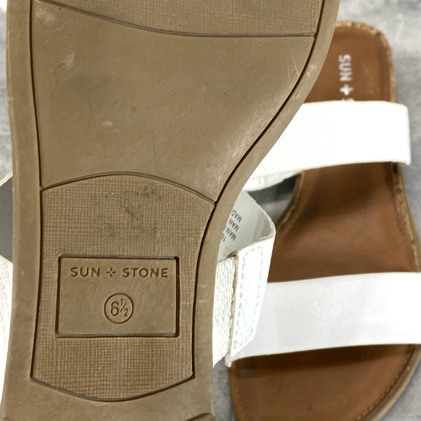 SUN+STONE Women's White Easten Embossed Round-Toe Slide Wedge Sandals SZ 6.5