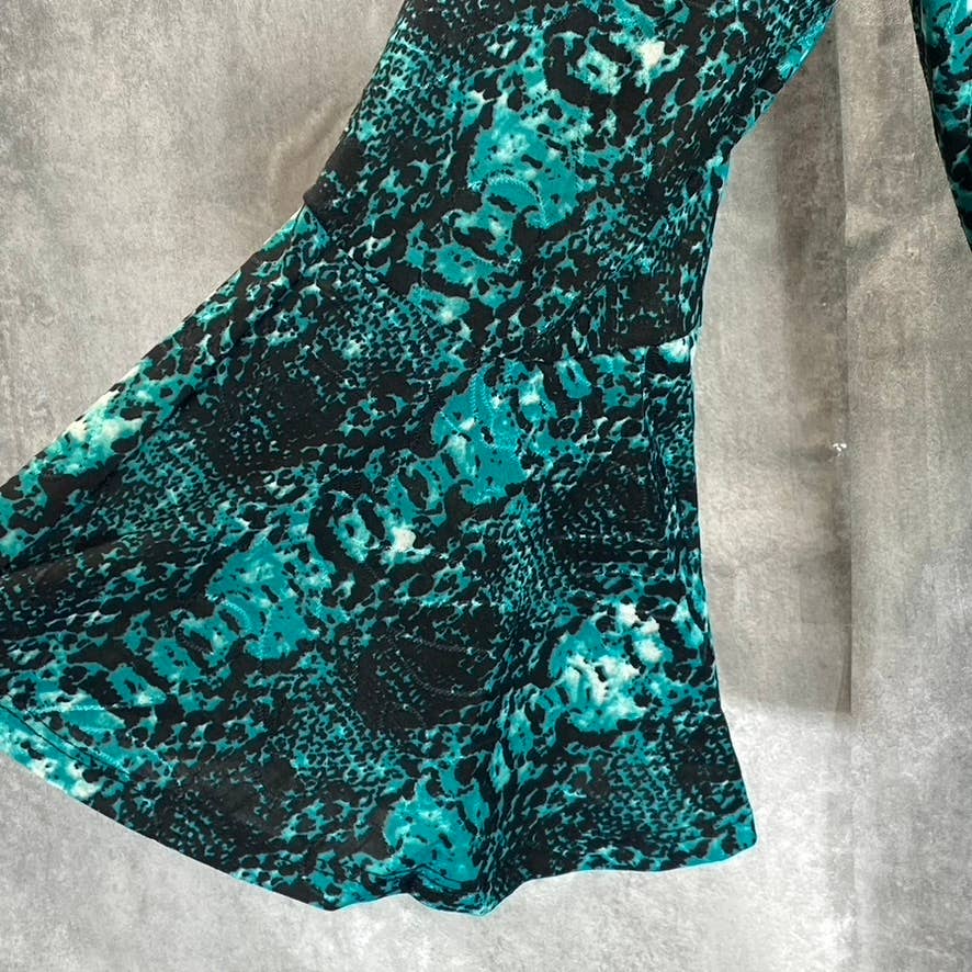 NY COLLECTION Women's Teal Plaid 3/4 Bell Sleeve Y-Neck Pleated Top SZ L