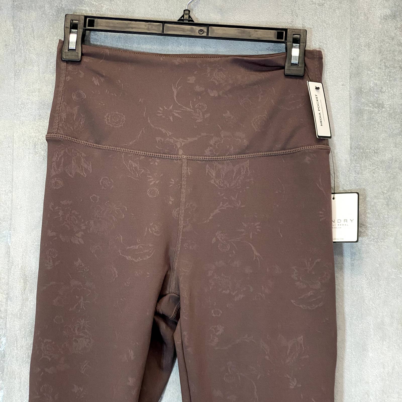 LAUNDRY By Shelli Segal Taupe Printed High-Waist Stretch Active Leggings SZ M