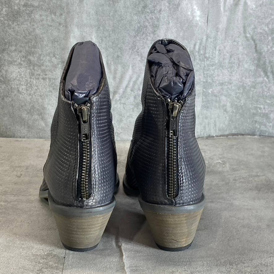 JOURNEE COLLECTION Women's Black Leather Cassie Pointed-Toe Block-Heel Booties