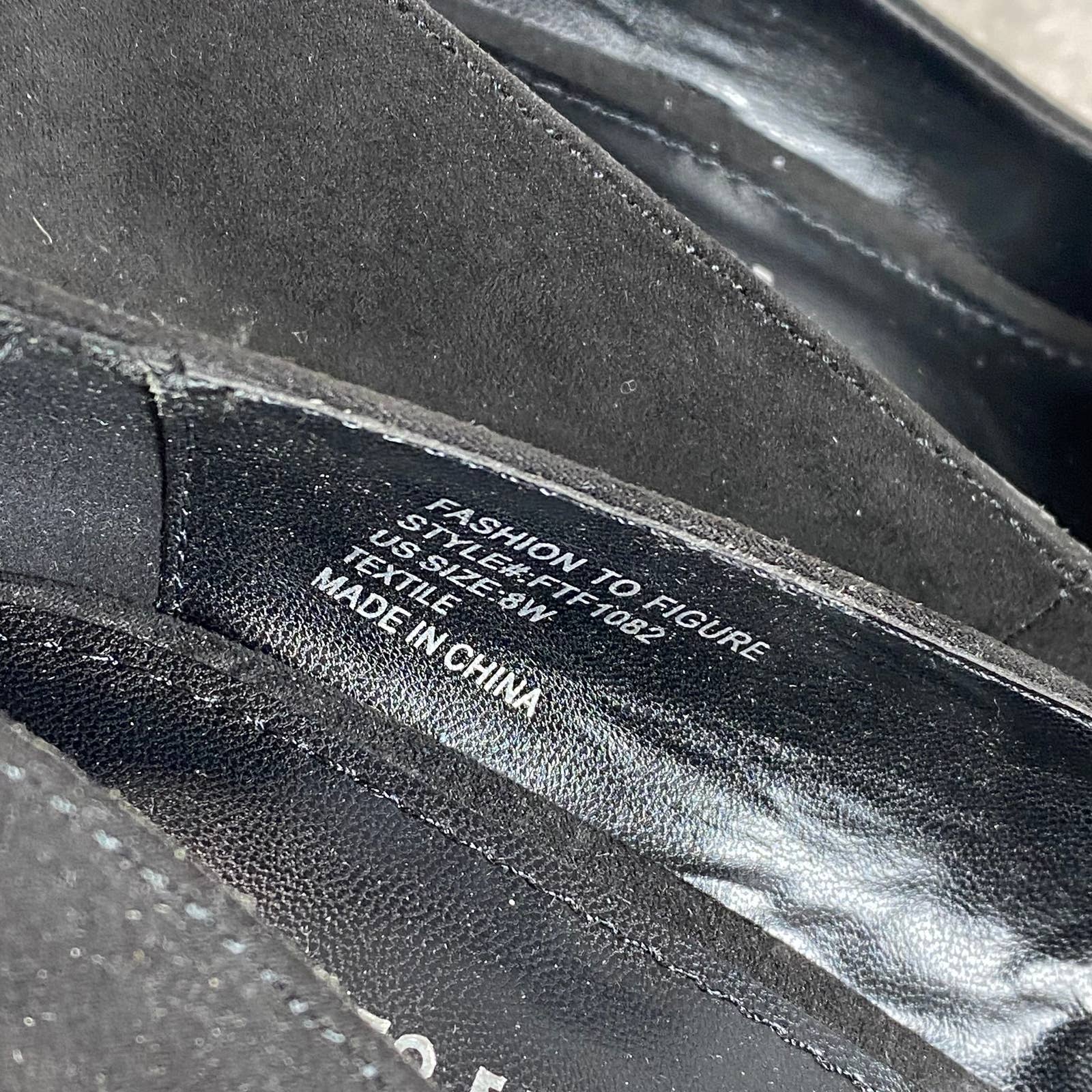 FASHION TO FIGURE Women's Wide Black Faux Suede Penelope Pointed-Toe Pumps SZ 8W