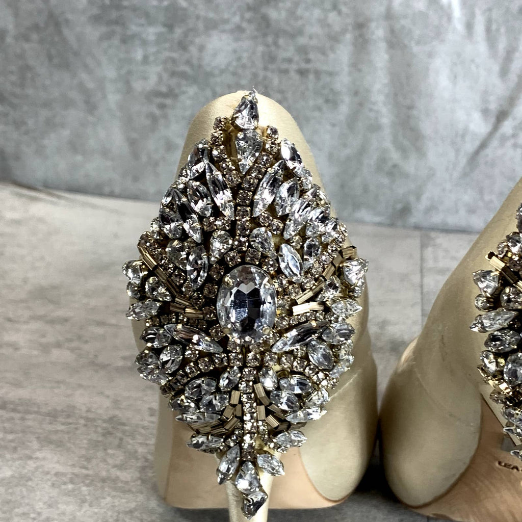 BADGLEY MISCHKA Ivory Satin Kiara Embellished Open Peep-Toe Stiletto Pumps SZ 6