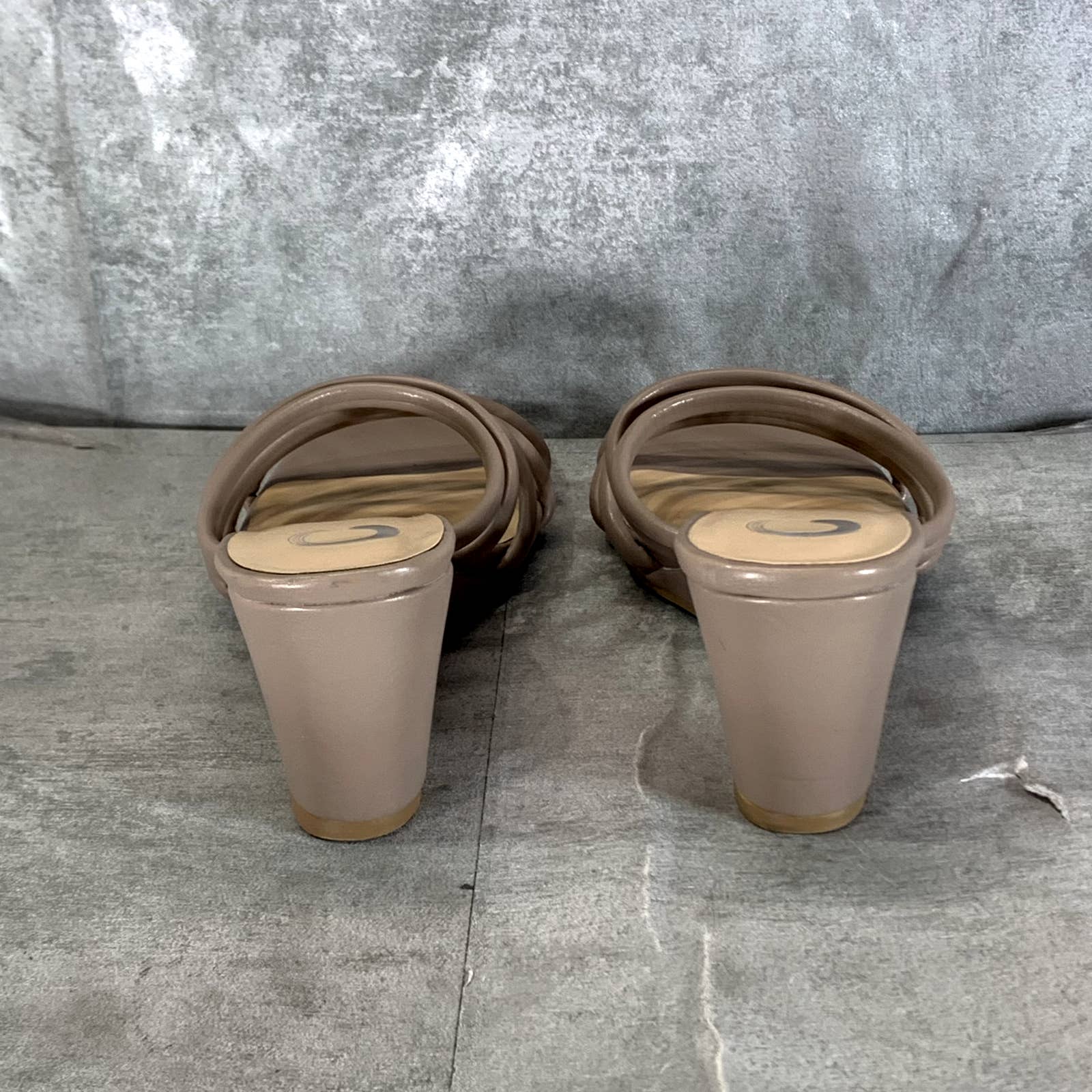 JOURNEE COLLECTION Women's Taupe Rizie Square-Toe Slide Wedge Sandals SZ 9.5