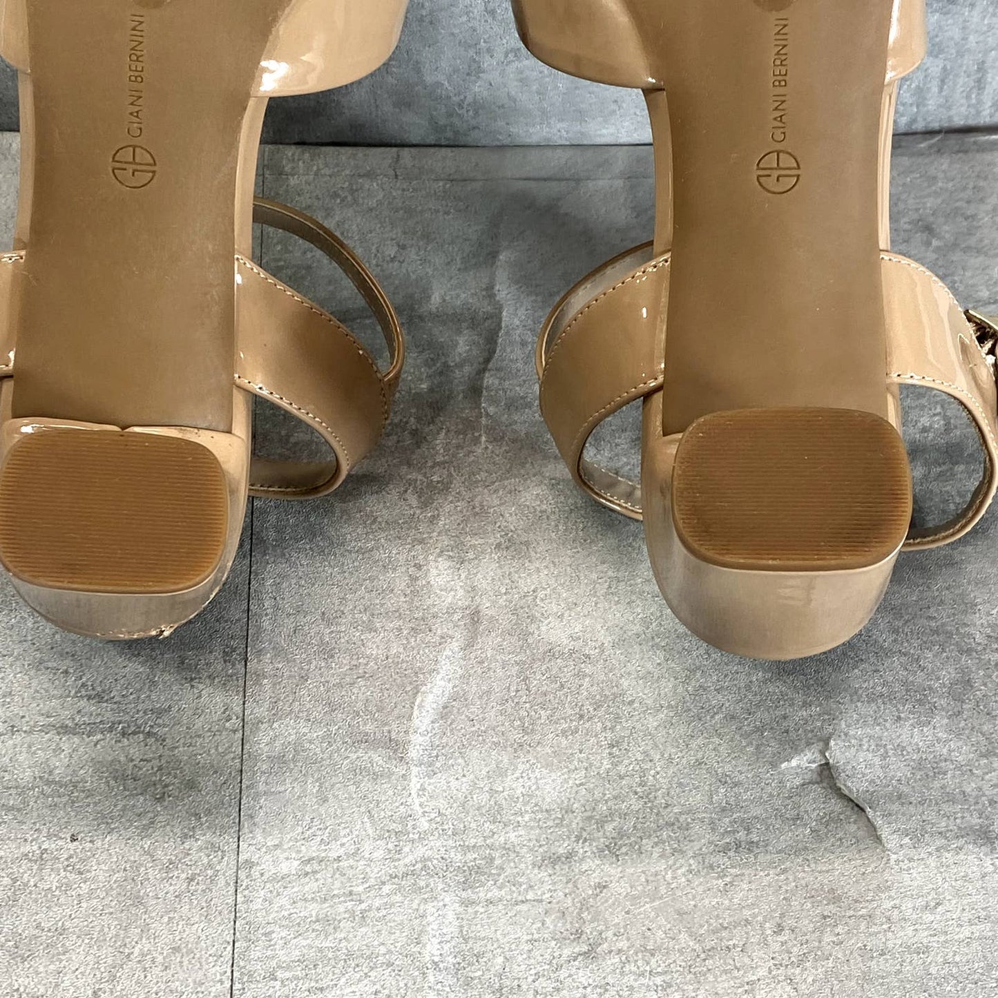 GIANI BERNINI Women’s Nude Patent Zummaa Square-Toe Dress Sandals SZ 9