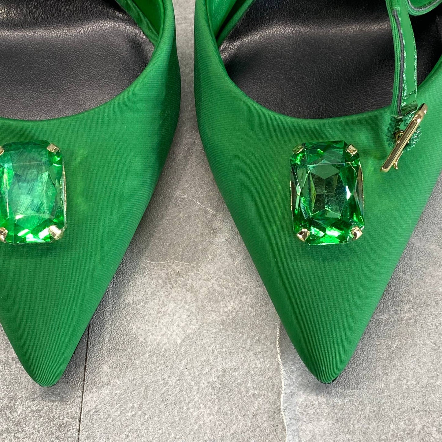 INC INTERNATIONAL CONCEPTS X MATEO Women's Green Victoria Gemstone Pumps SZ 5