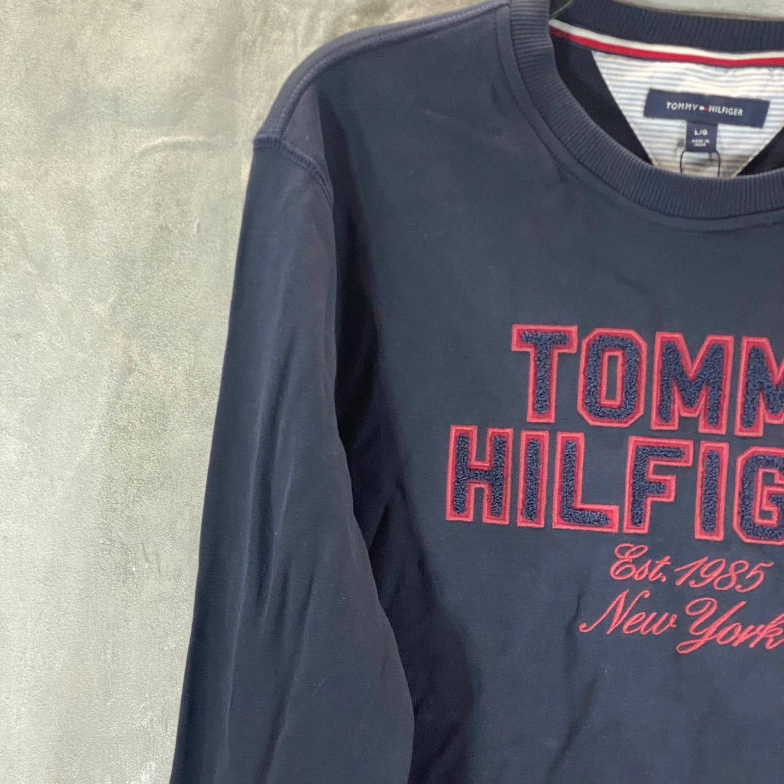TOMMY HILFIGER Men's Navy Crewneck Slater Embroidered Logo Patch Sweatshirt SZ L