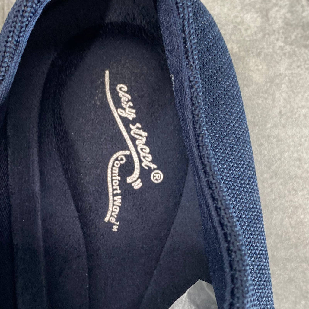 EASY STREET Women's Navy Command Knit Lace-Up Sneakers SZ 8.5