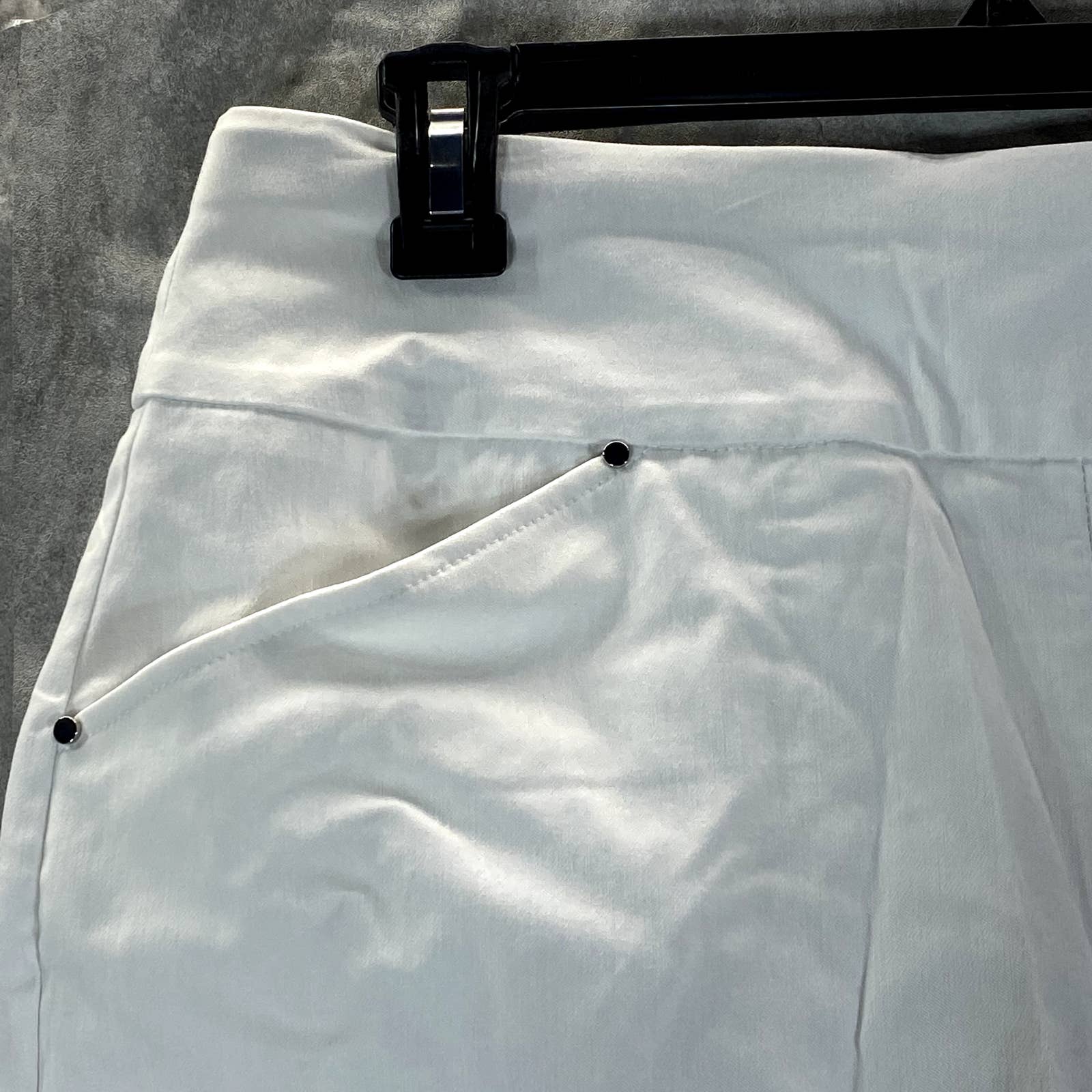 INC INTERNATIONAL CONCEPTS Women's Bright White Mid-Rise Bermuda Shorts SZ 8