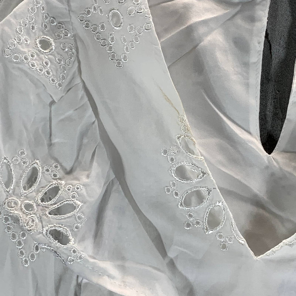 BAR III Women's White Cotton V-Neck Ruffled Eyelet Long-Sleeve Top SZ M