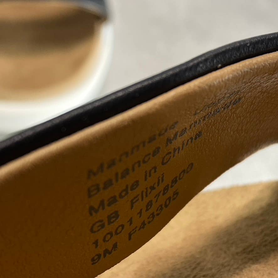 GIANI BERNINI Women's Black Strappy Flixii Faux Leather Casual Sandals SZ 9