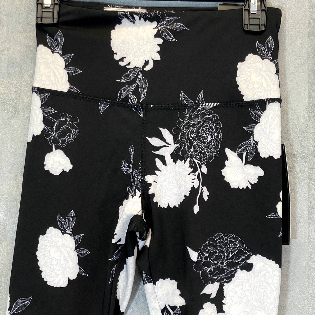 KAY UNGER Women's Pretty Peony Black Floral Print High-Rise Capri Leggings SZ S