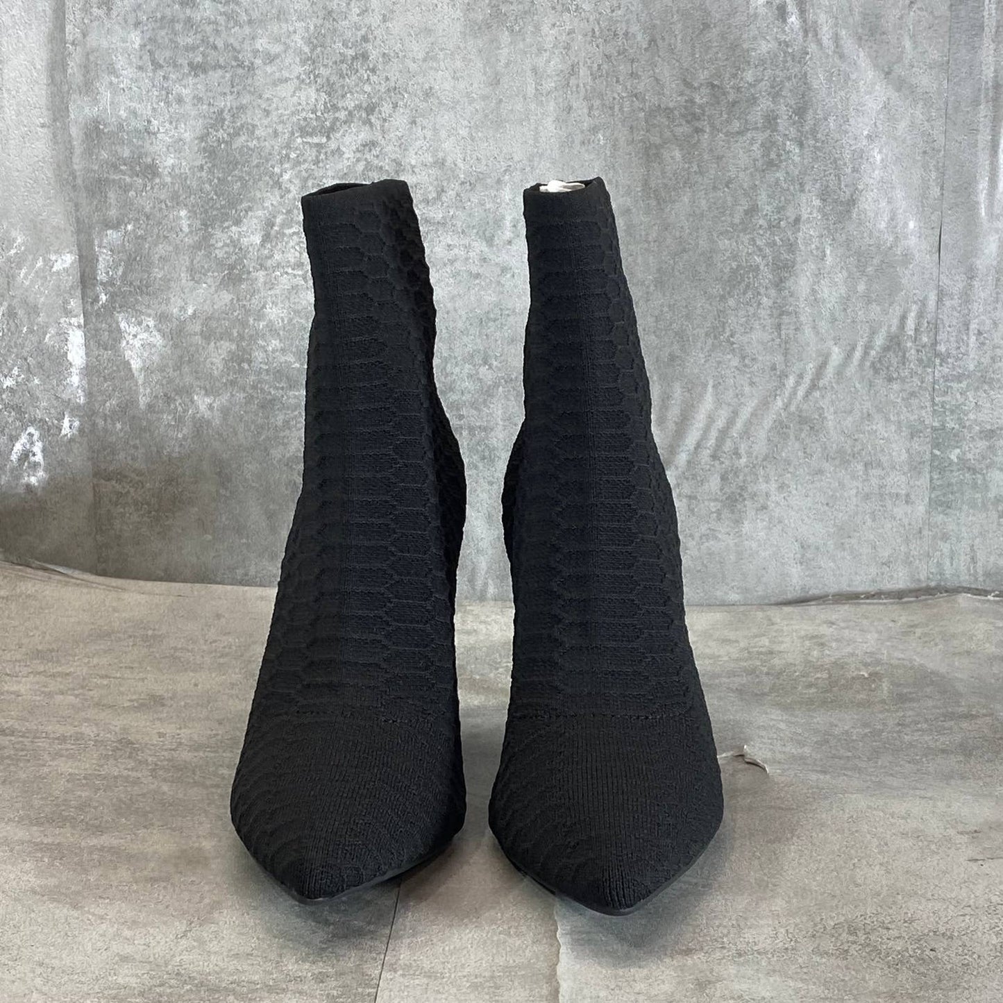 MIA Women's Black Python Mckinley Pointed-Toe Pull-On Stiletto Sock Booties SZ 8