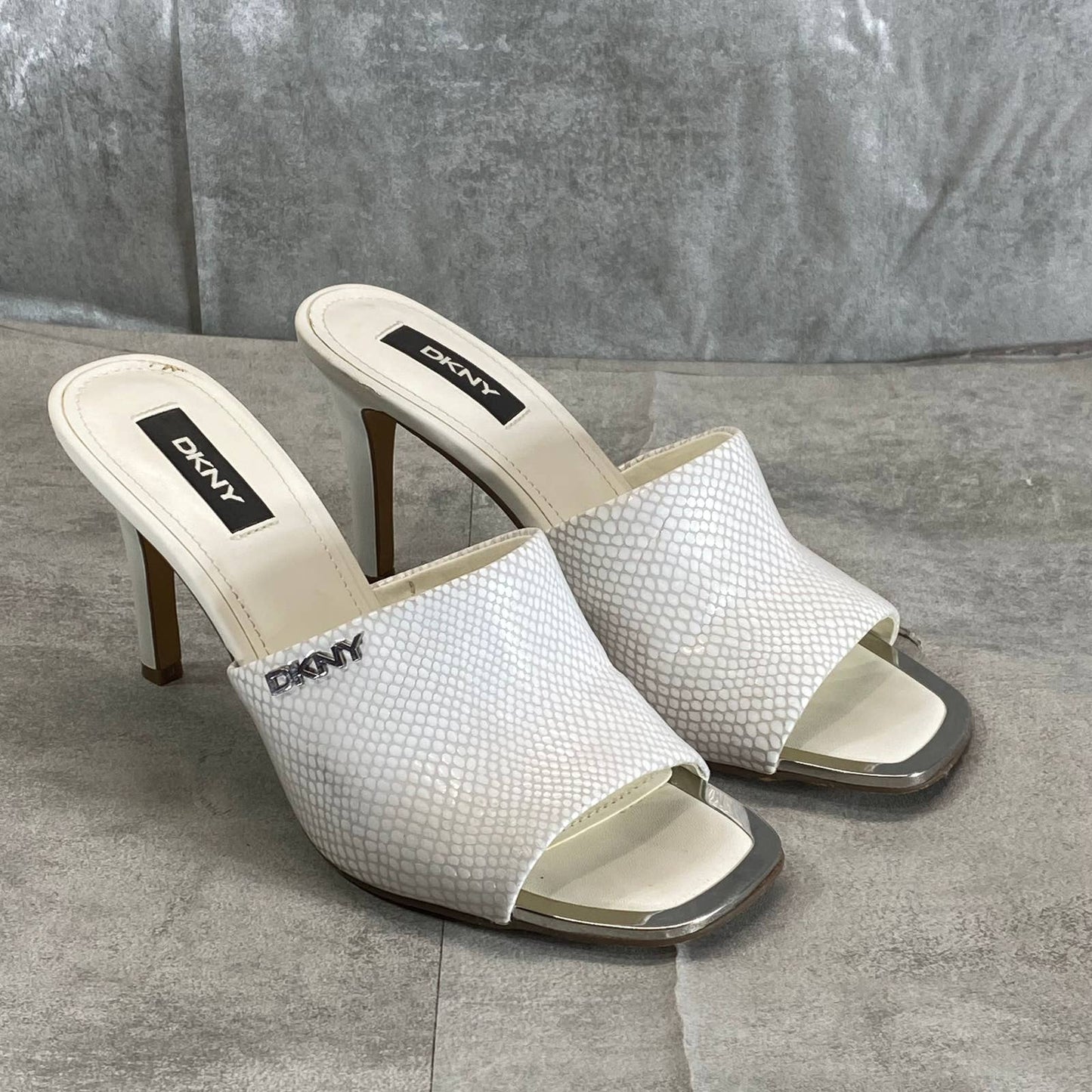 DKNY Women's White Snake Embossed Bronx Square Peep-Toe Slip-On Mule Sandals SZ7