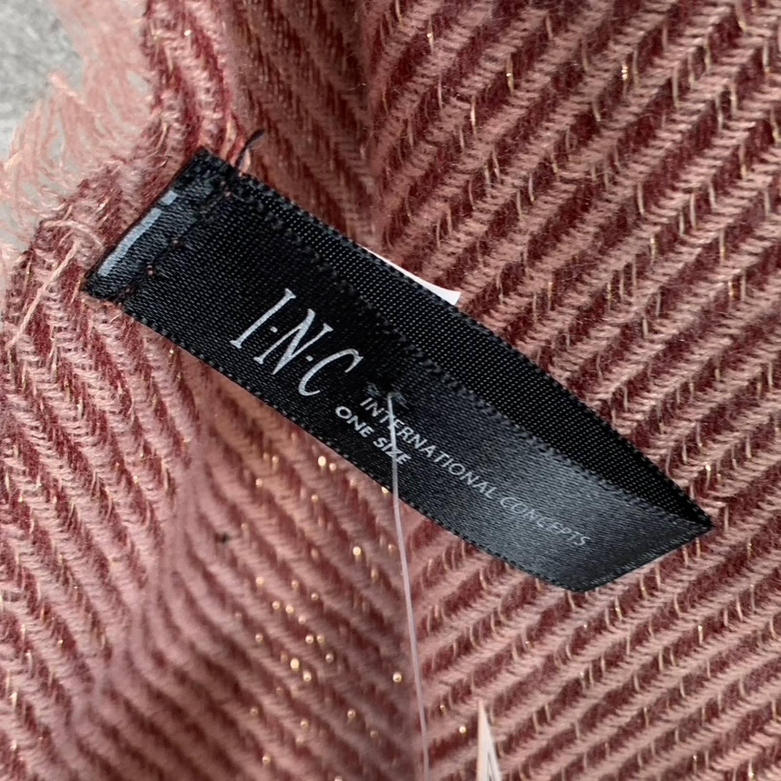 INC INTERNATIONAL CONCEPTS Women's Wine Two-Tone Shine Scarf SZ OS