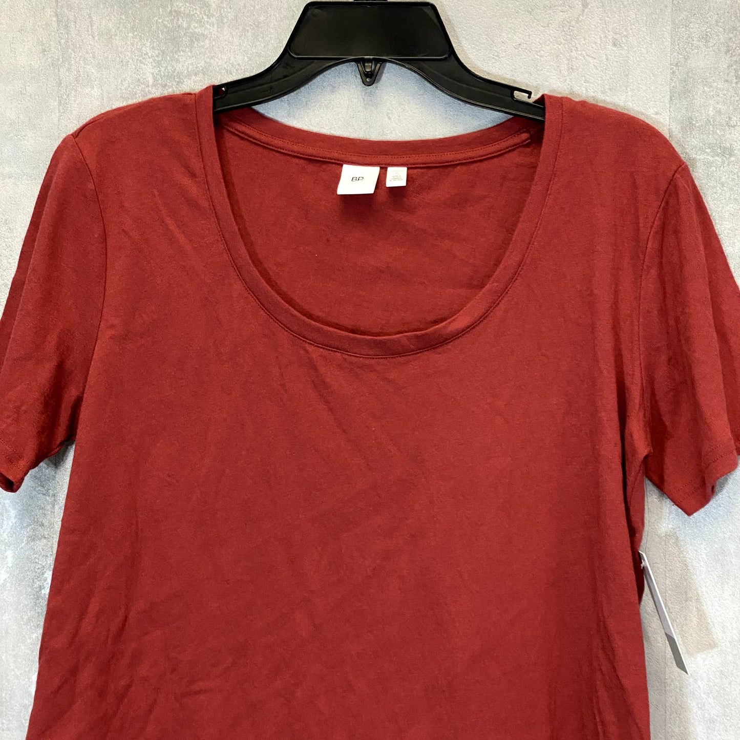 BP. Women's Red Rosewood All Day Scoopneck Short Sleeve Round Hem T-Shirt SZ S