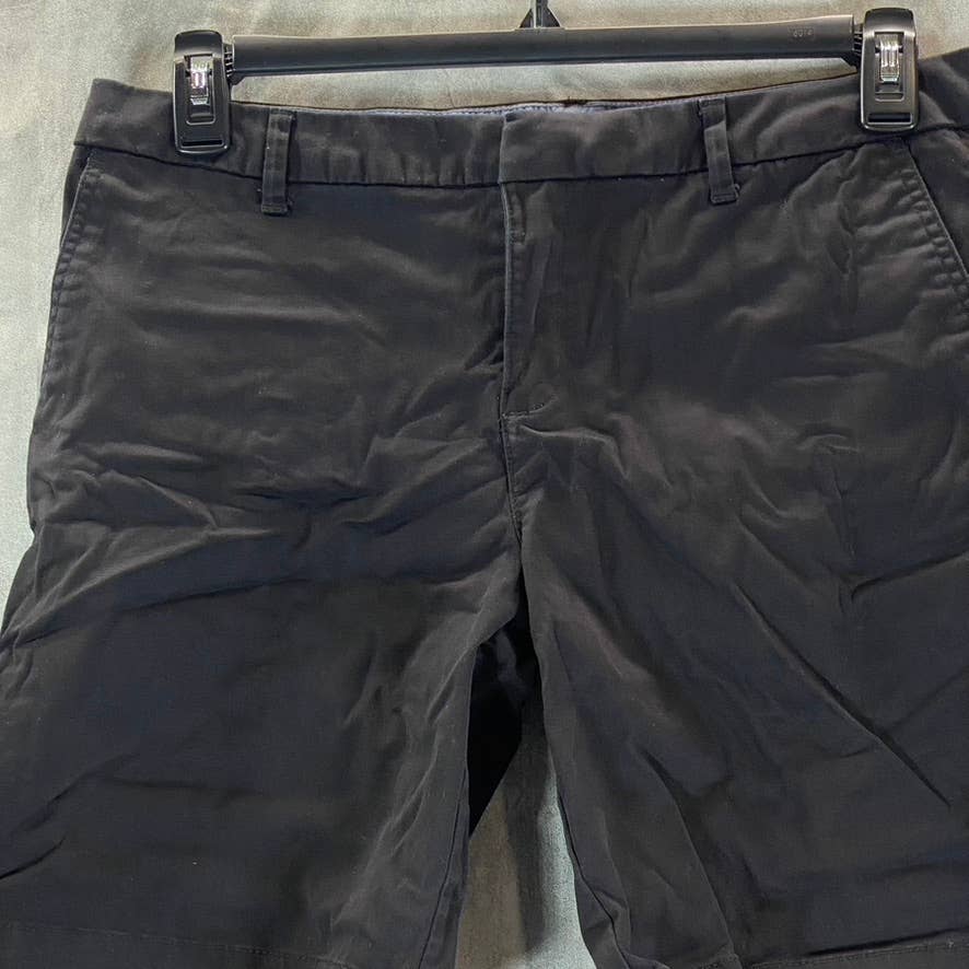 TOMMY HILFIGER Women's Black Solid TH-Flex Hollywood Bermuda Mid-Rise Shorts SZ8