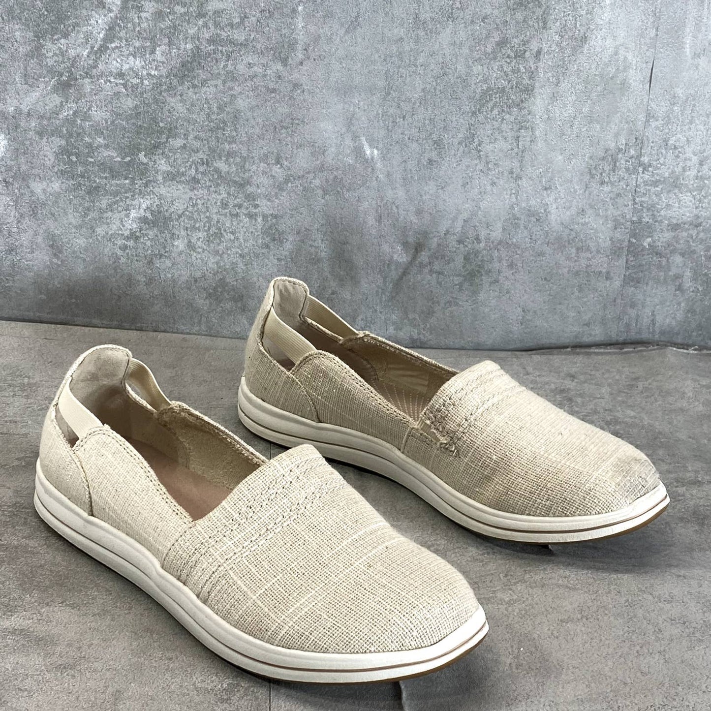 CLARKS COLLECTION Women's Natural Interest Metallic Breeze Step Casual Slip-Ons