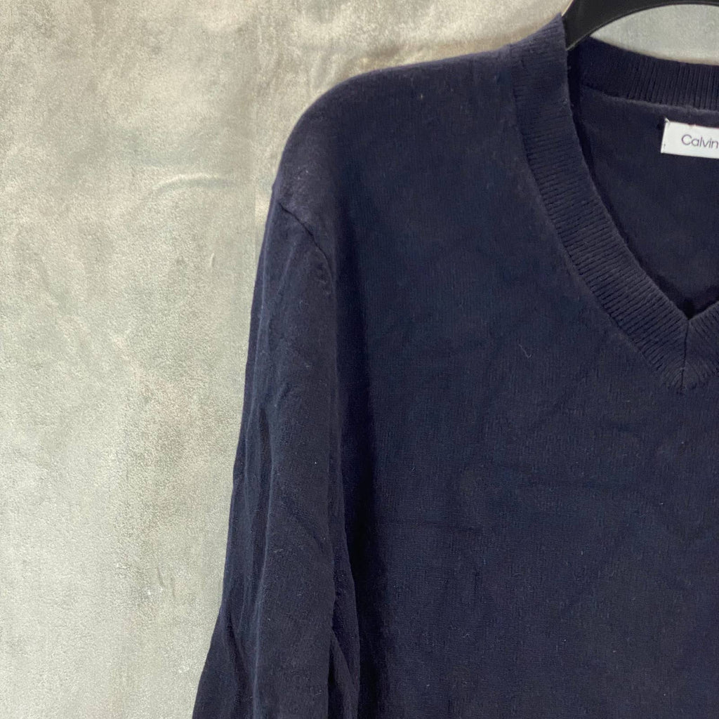CALVIN KLEIN Men's Dark Sapphire Regular-Fit V-Neck Embroidered Logo Sweater SZL
